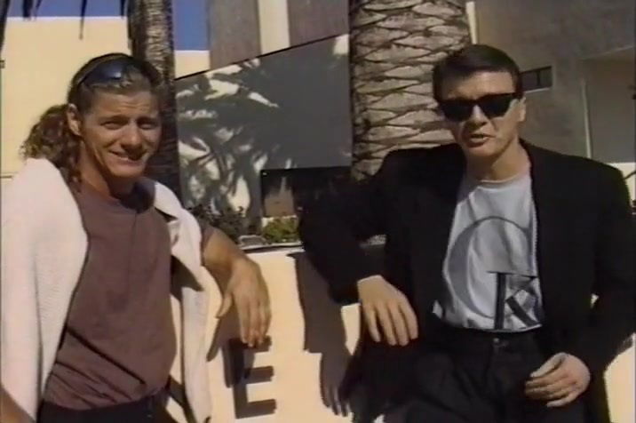 Alex Johnathan obtiennent leurs bites dans chatte League!