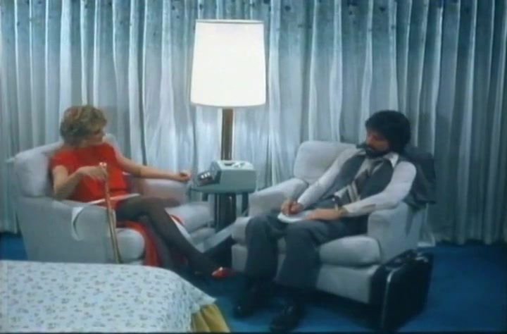 Rhonda Petty Does Fantastic Blowjob