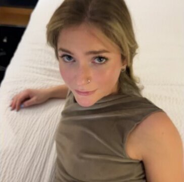 Hotel room quickie before company Christmas party