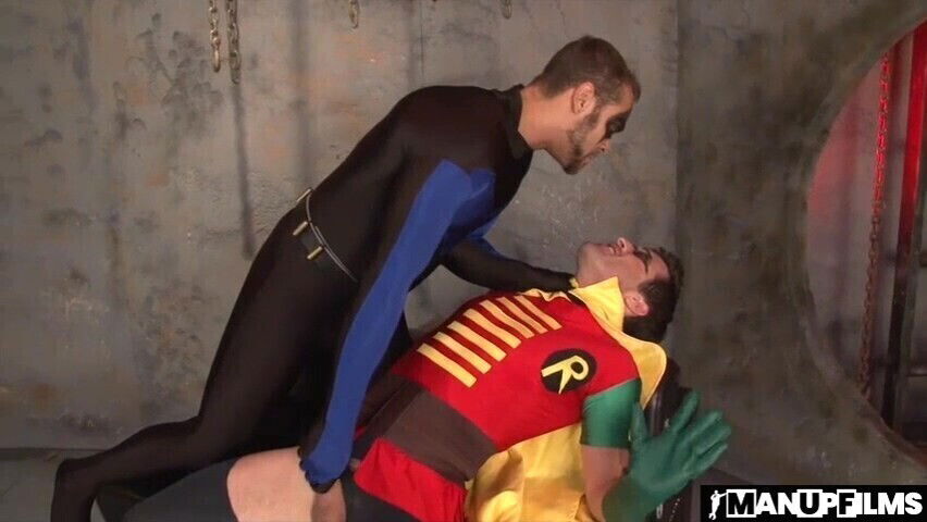 Lance Hart Worships Brock Avery Foot Before Sensual Blowjob