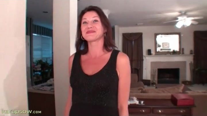 Solo striptease with cute milf Austin