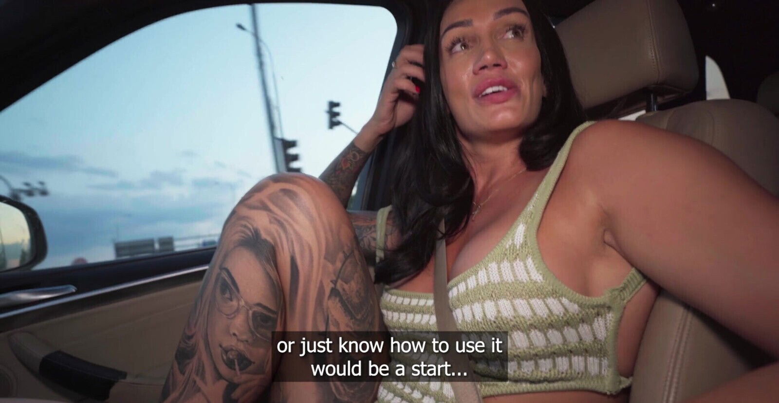 Tattooed brunette with getting fucked Hayley Vernon