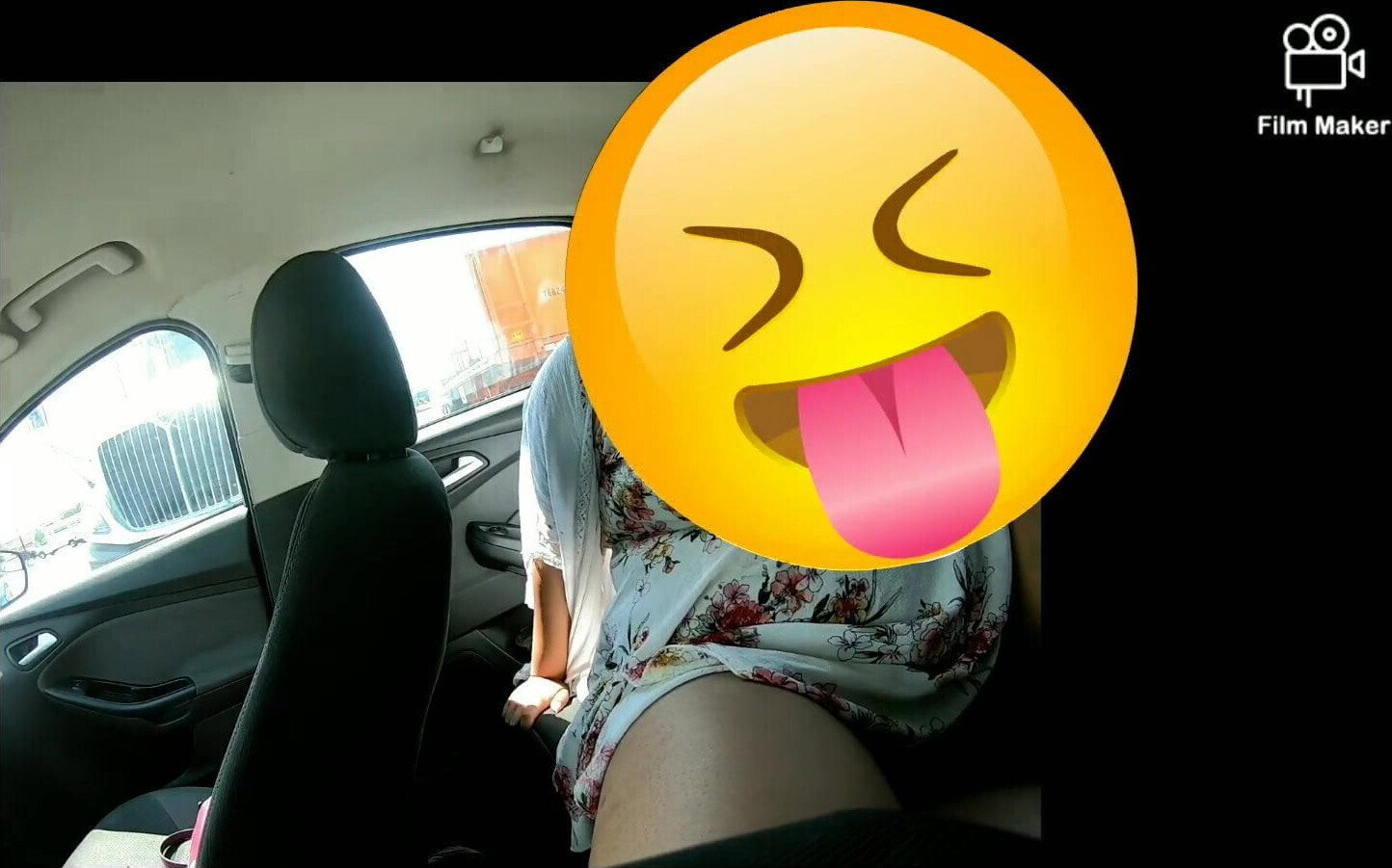 Ebony slut fucked back