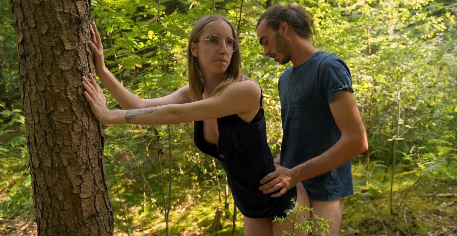 Outdoor dicking forest with naughty Trixxxie