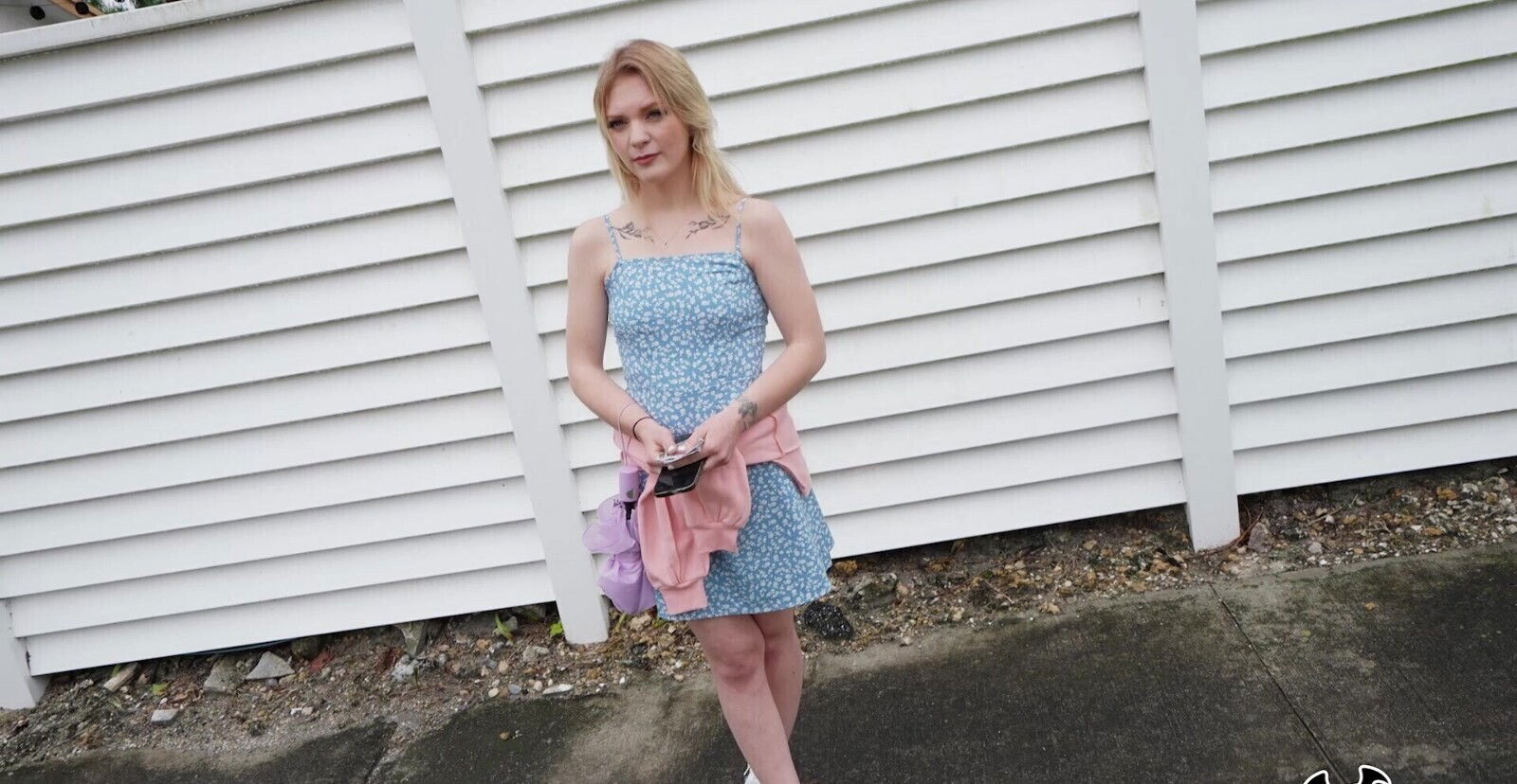 Candy Lane with natural boobs enjoys while sucking black