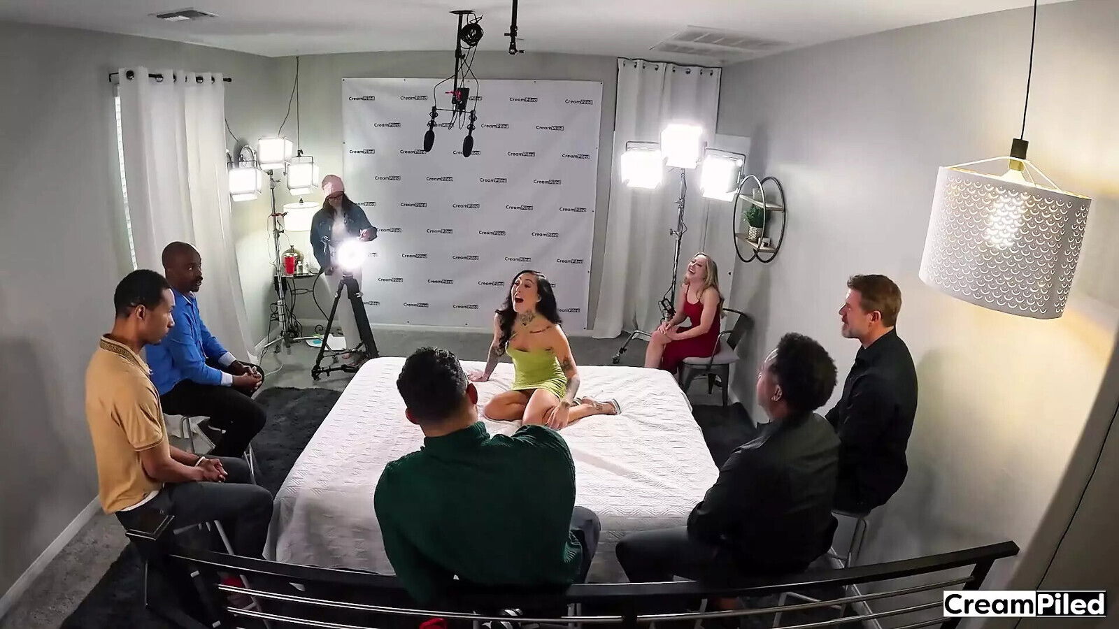 Horny MILF Creampiled