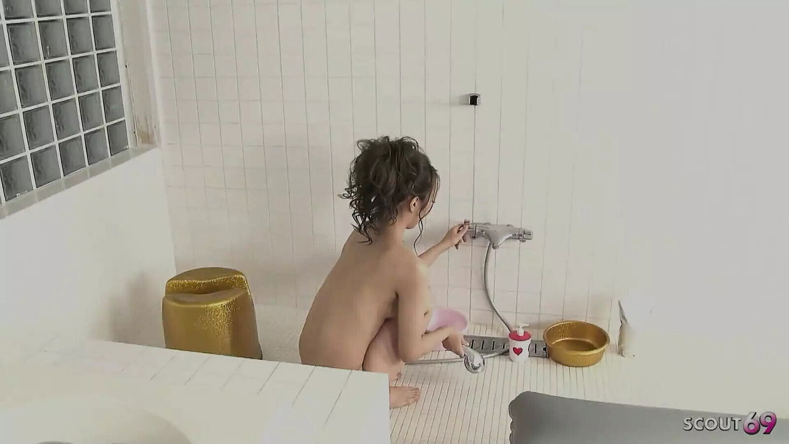 Anorexic Japanese Girl Runa Usami Client Inside Pussy Massage Parlour Japan