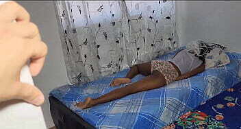 Pagando con culo asi anda mi hijastra ofreciendome el culo para que le de permiso de salir a la fiesta mas famosa del vecindario - Latina caliente siendo penetrada por su padrastro cum hot sexy facial.