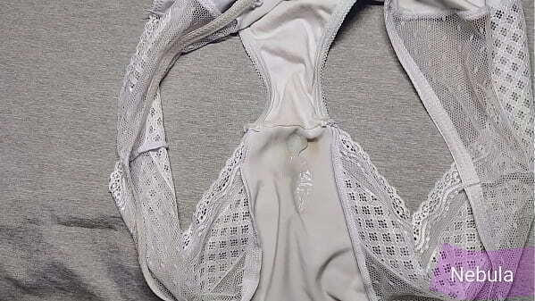 jal&eacute_ vine sobre cachetero encaje usado amiga enfermera