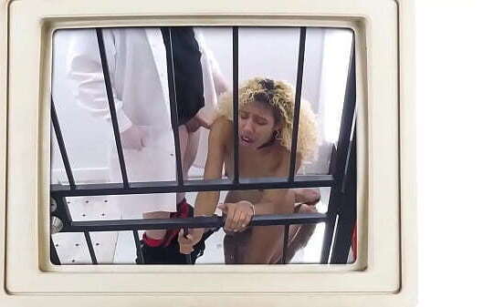 Minnie Rose'_s Pussy Gets Blasted With Cum, Version