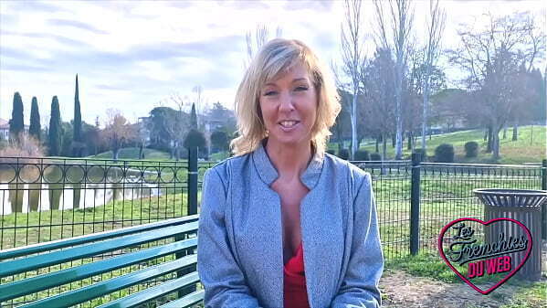 Emmy, ans, milf qu&ecirc_te d&rsquo_&eacute_moi lubrique