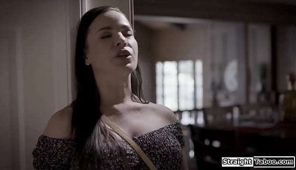 Forbidden love between stepsis stepbro