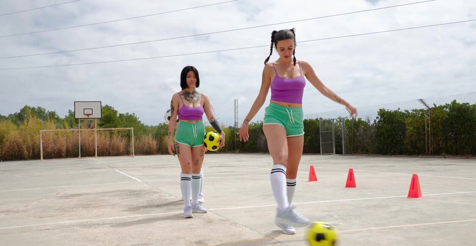 Tattooed Alice Fantasy bends over fucked Roma Amor's