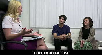 DoctorFuckMe Getting Comfy With Stepbro Aaliyah Love Dharma Jones Elias Cash