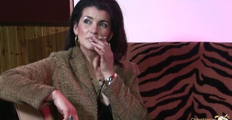 Amateur threesome with horny mature Georgina Smith stockings