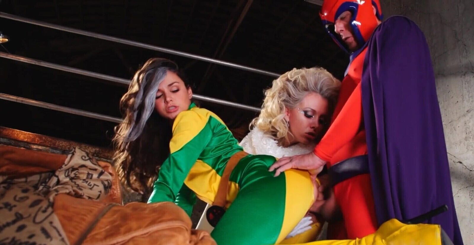 Naughty Jeanie Marie Sullivan horny Allie Haze share dick