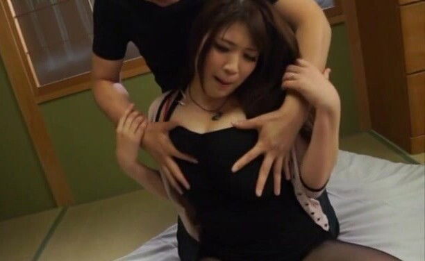 Japanese chick Saegusa Chitose takes pussy mouth