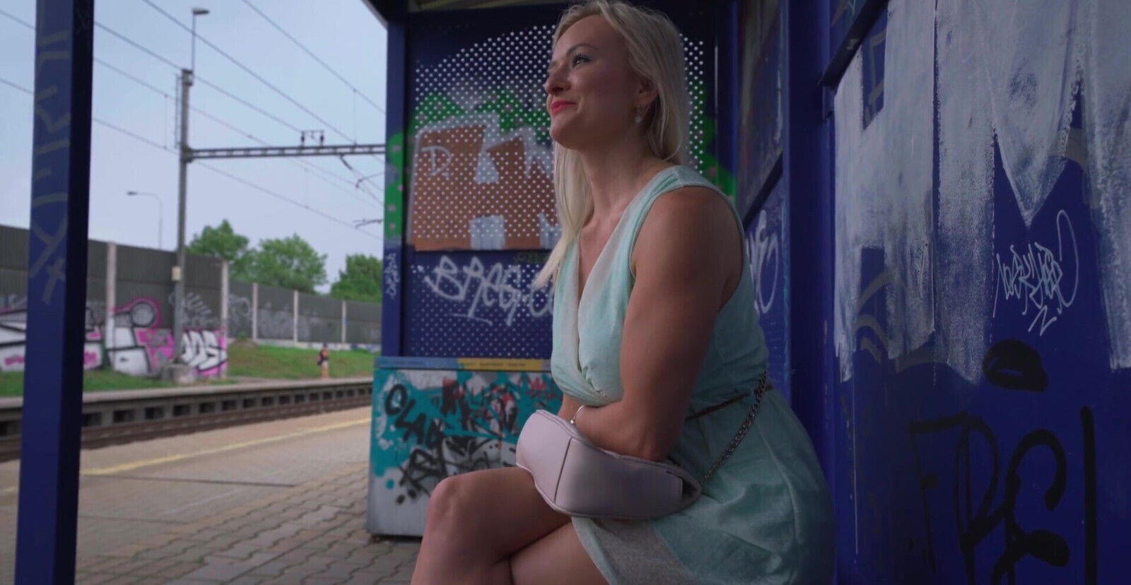 outdoors video busty blonde getting fucked hard