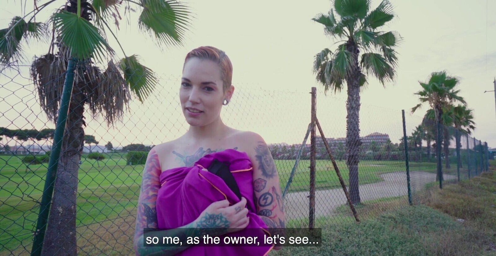 Tattooed slut Silvia Rubi drops bikini fucked stranger