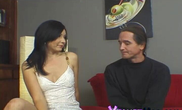 Skinny brunette Velvet Licx opens legs ride stiff dick