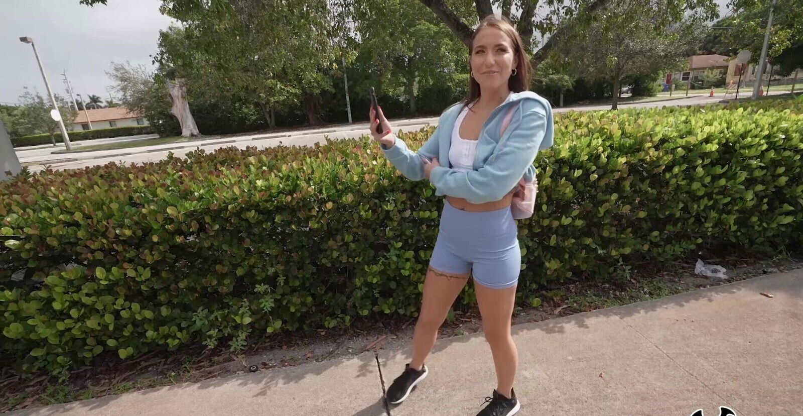 Amazing interracial quickie with small Violet Reign