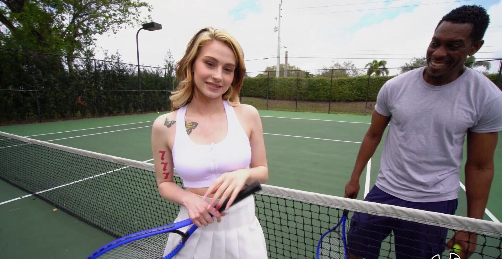 Interracial dicking with good looking chick Kimberly Snow