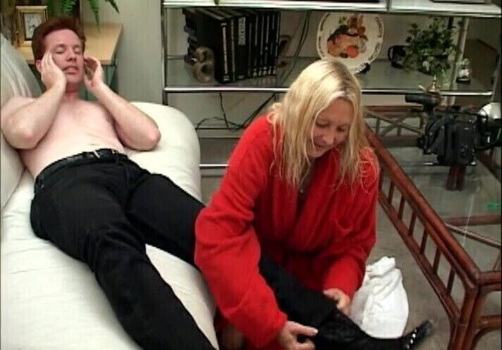 Anastasia Sands enjoys while sucking boyfriend's dick