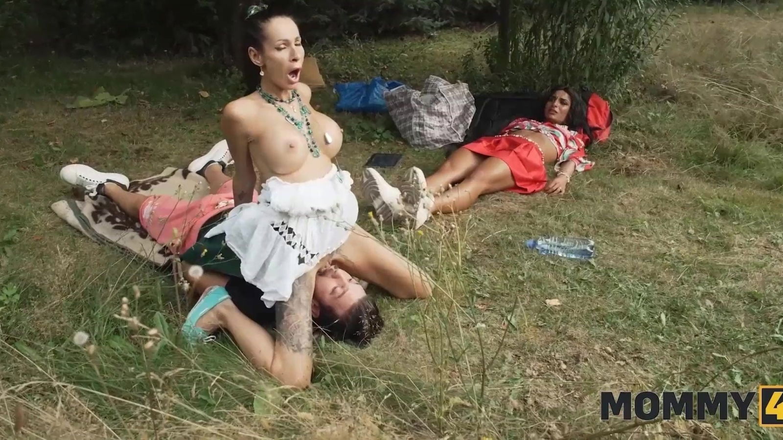 Poor Cuckqueen Watches Slutty Busty Slim Gipsy Stepmom Enjoys Wild Outdoor With