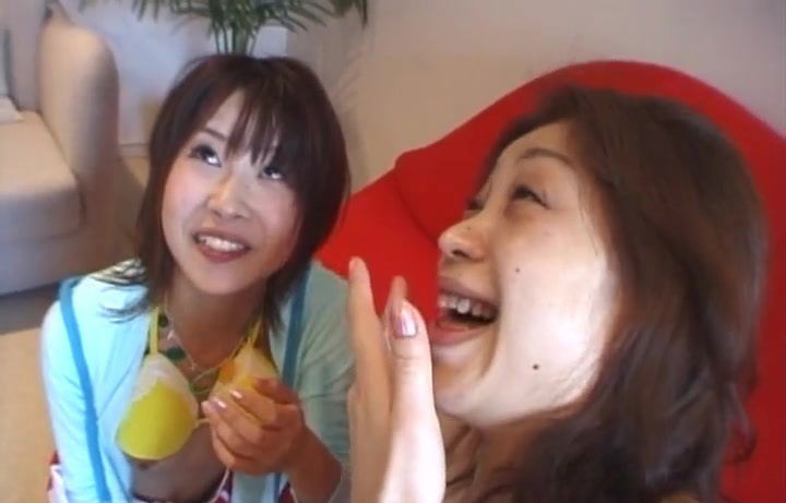 Wild fucking with Hoshizaki naughty couple.