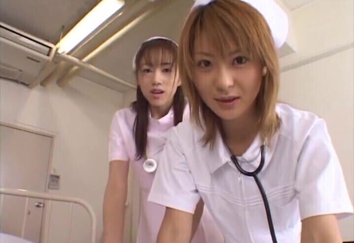 Asian nurses team have with patient Naho Ozawa