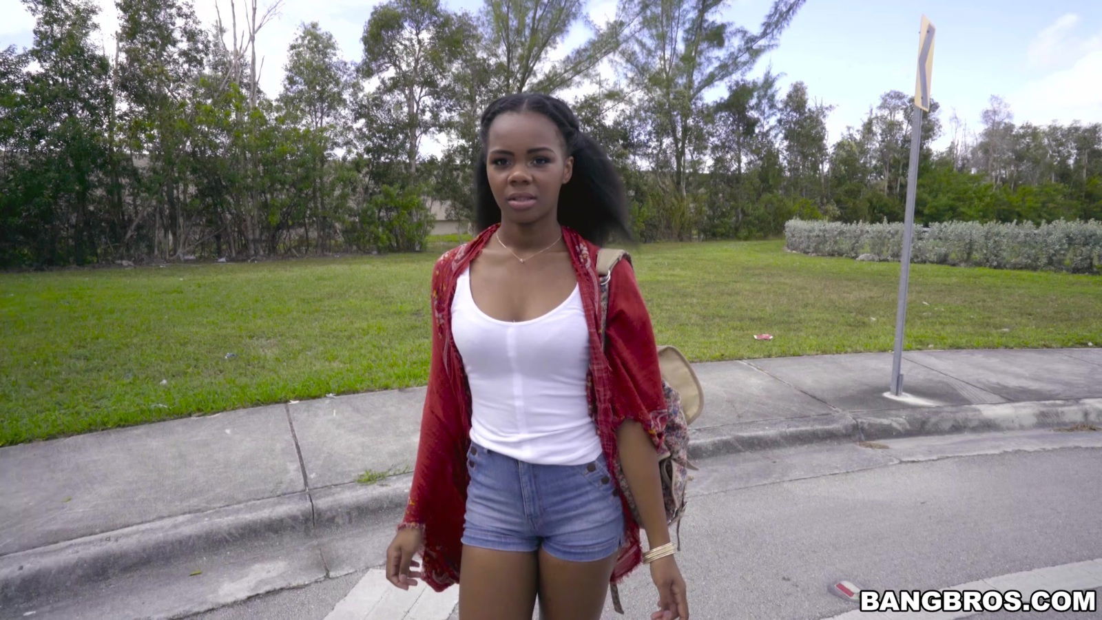 Cute ebony Haylee Wynters knows pleasure dick