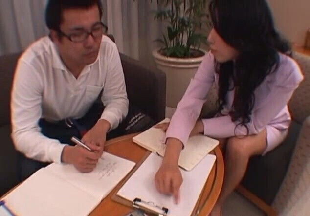 Shaved pussy Japanese chick Chris Ozawa moans during nice