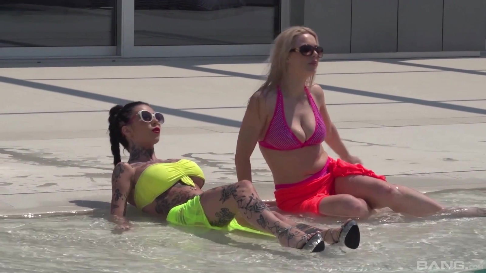 Watch stunning Megan Kelly Stafford getting nailed four