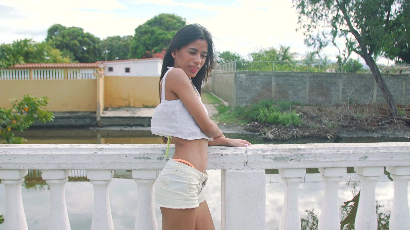 Skinny model Karin Torres loves naked outdoors