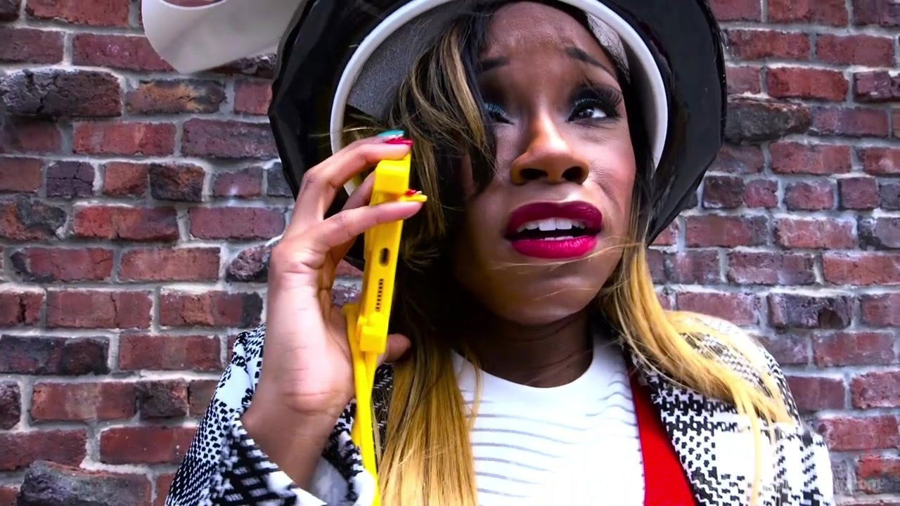 Ebony Caramel Starr gets kidnapped gangbanged group