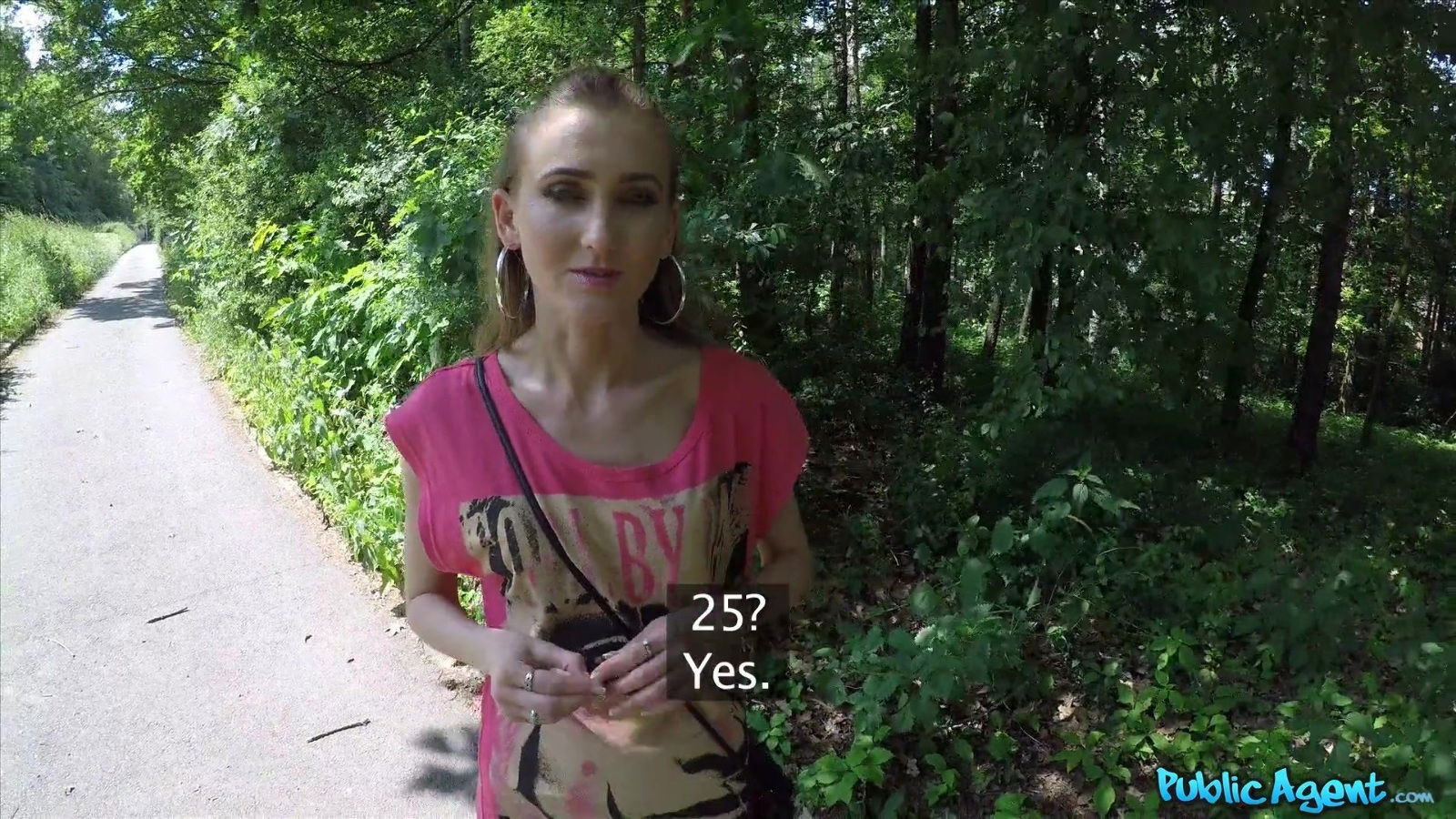 Kira Parvati real queen games blowjob with stranger