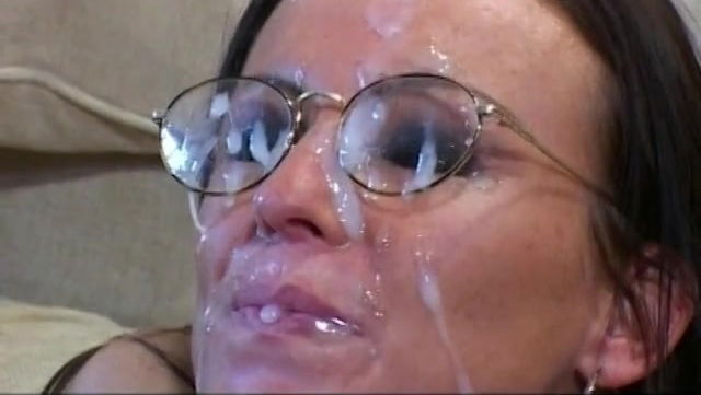 Michelle Banks likes sticky juice face after group