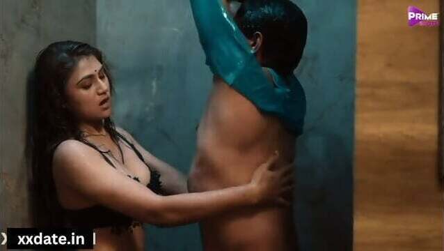 SEXY BHABHI BATHROOM CHODA