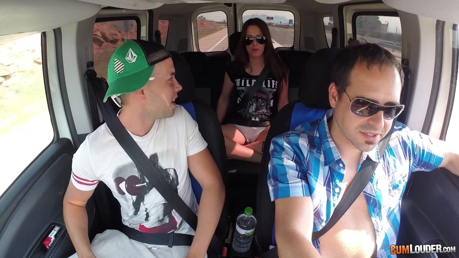 Dacota Rock likes bang with horny friends once