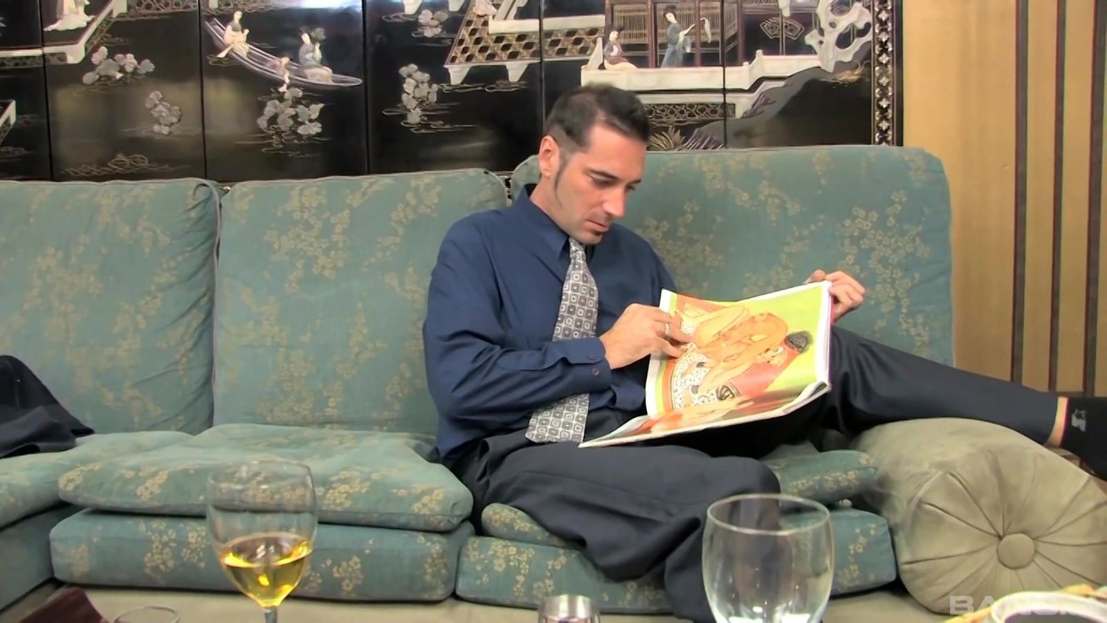 Skinny cutie Lovely Evil gets pussy pounded neighbor