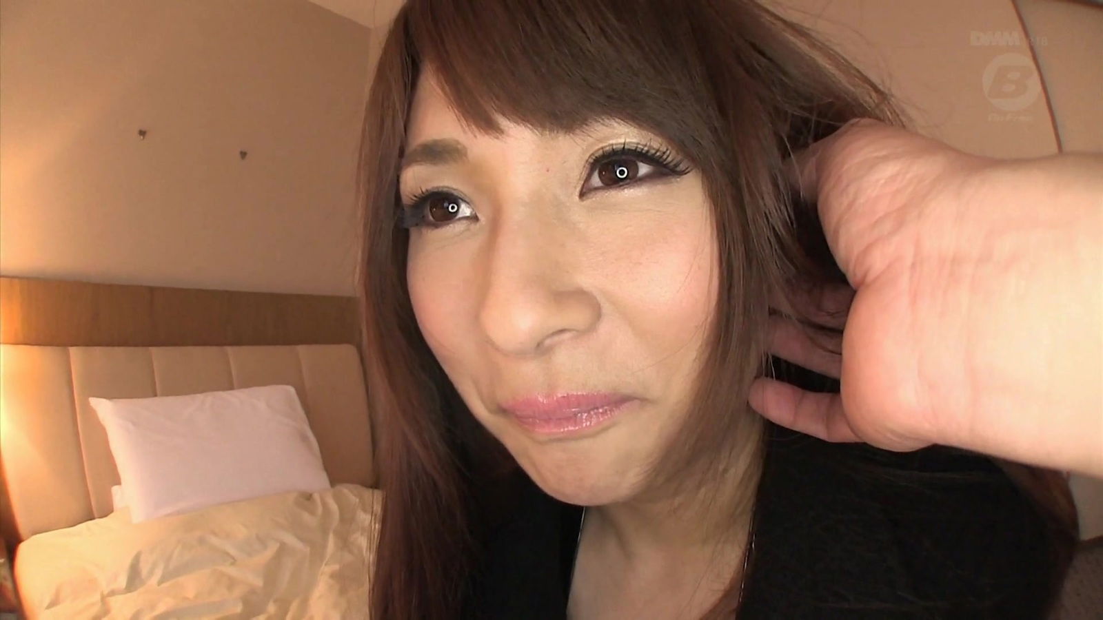 wears latex outfit during shagging session