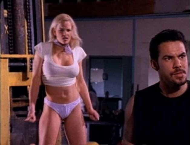 Nikki Tyler giving dicks blowjob porn