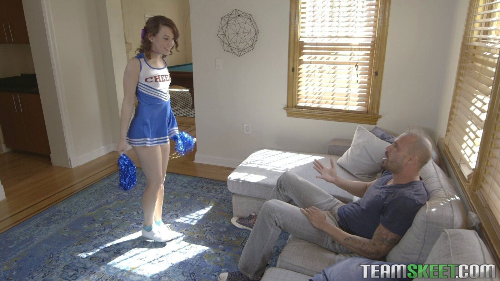 Cheerleader Harley Wolf spreads legs pulsating dick