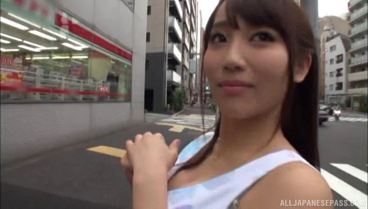 It's pretty obvious Kurata knows give proper blowjob