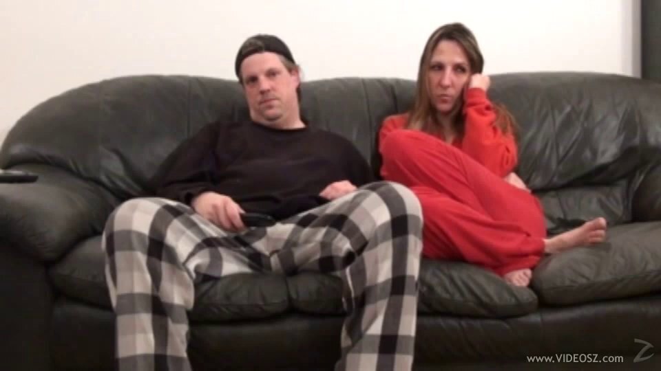 Pornstar Marie Madison gives deepthroat blowjob