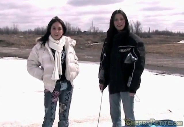 Cherry Petite flashes nice natural street