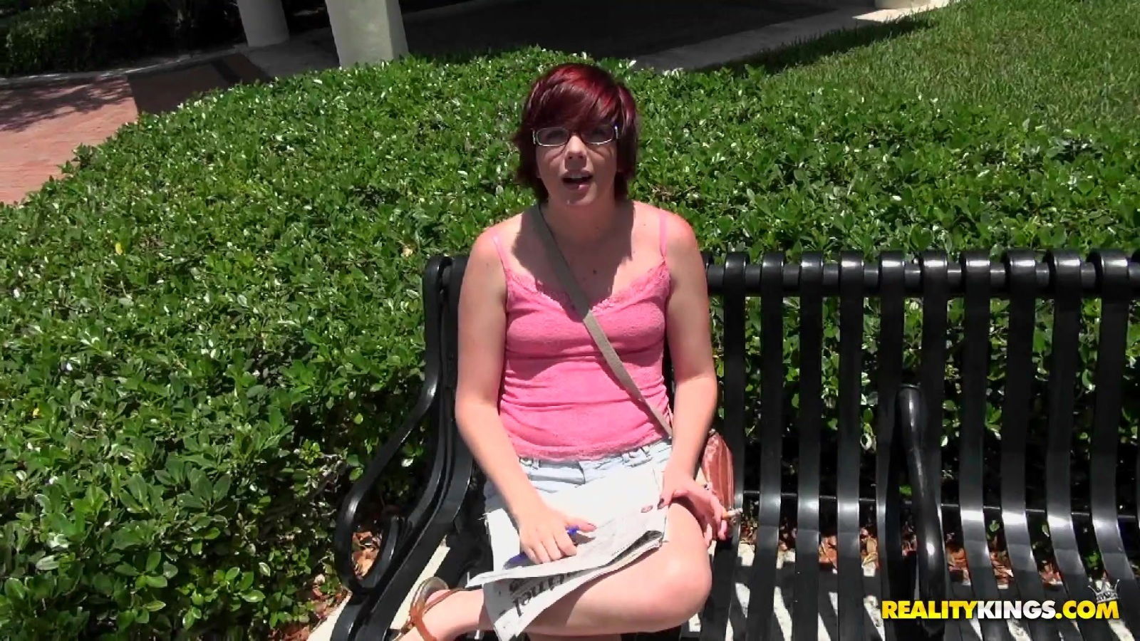 Vionah Merci gets facial after being fucked