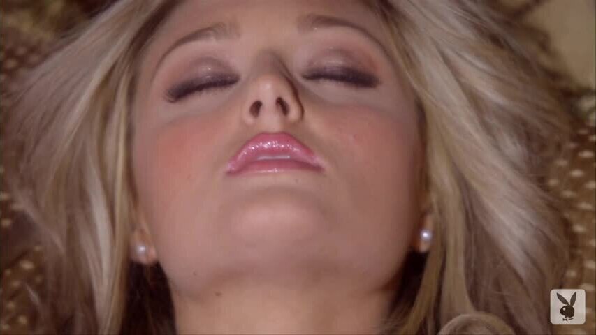 Katie Vernola wants pleasure your tongue