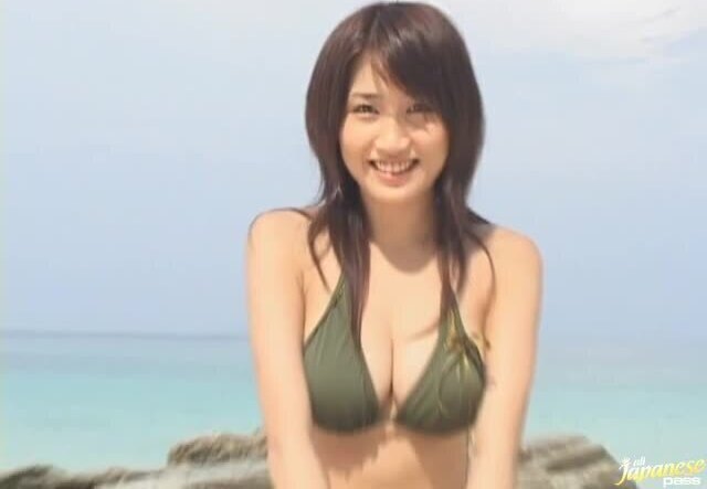 Busty Nayuka Mine plays with bouncy