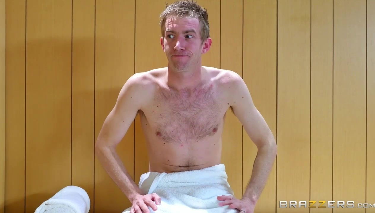 teenie beauties relaxing sauna swapping dick